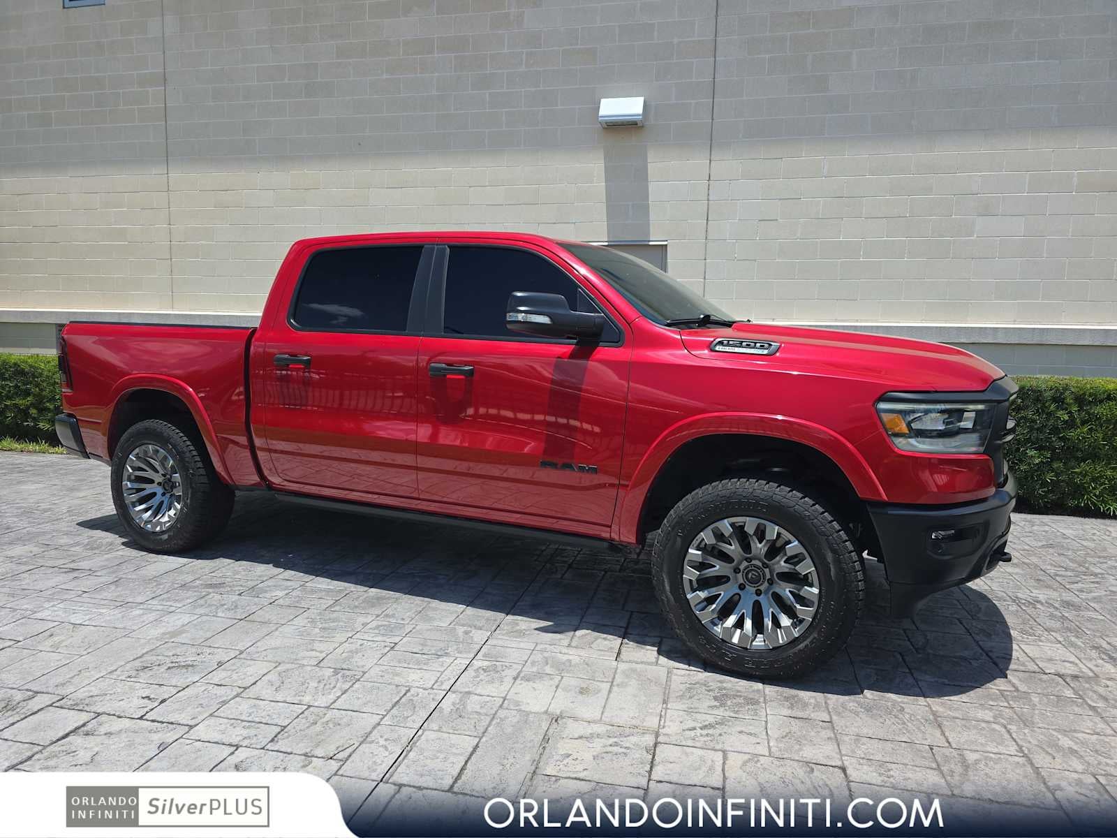 2022 RAM 1500 Big Horn in Redline 2 Coat Pearl — front three-quarter view
