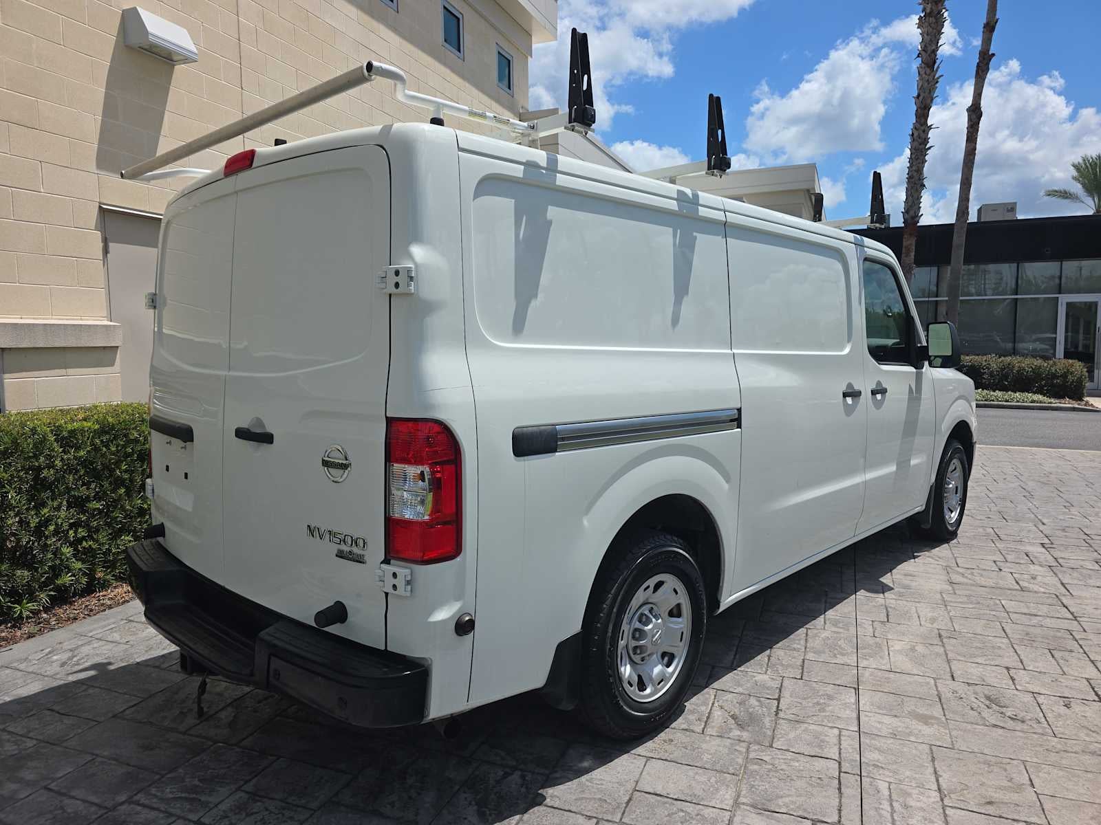 2021 Nissan NV1500 — side profile view