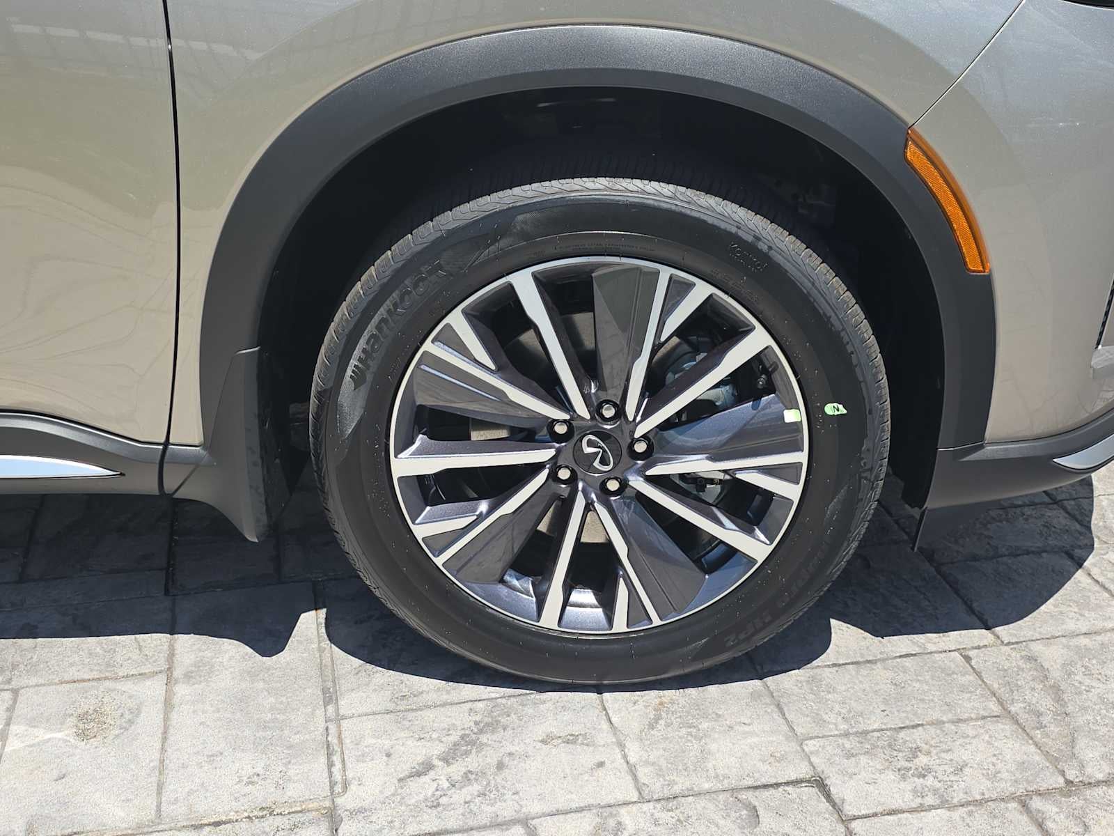 2026 INFINITI QX60 — rear three-quarter view