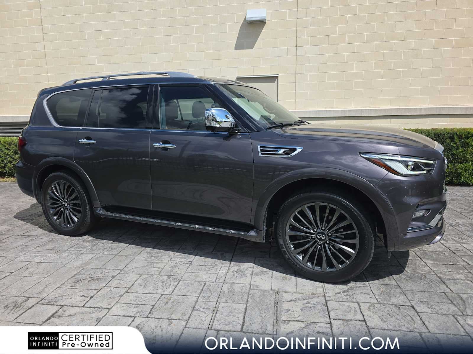 2024 INFINITI QX80