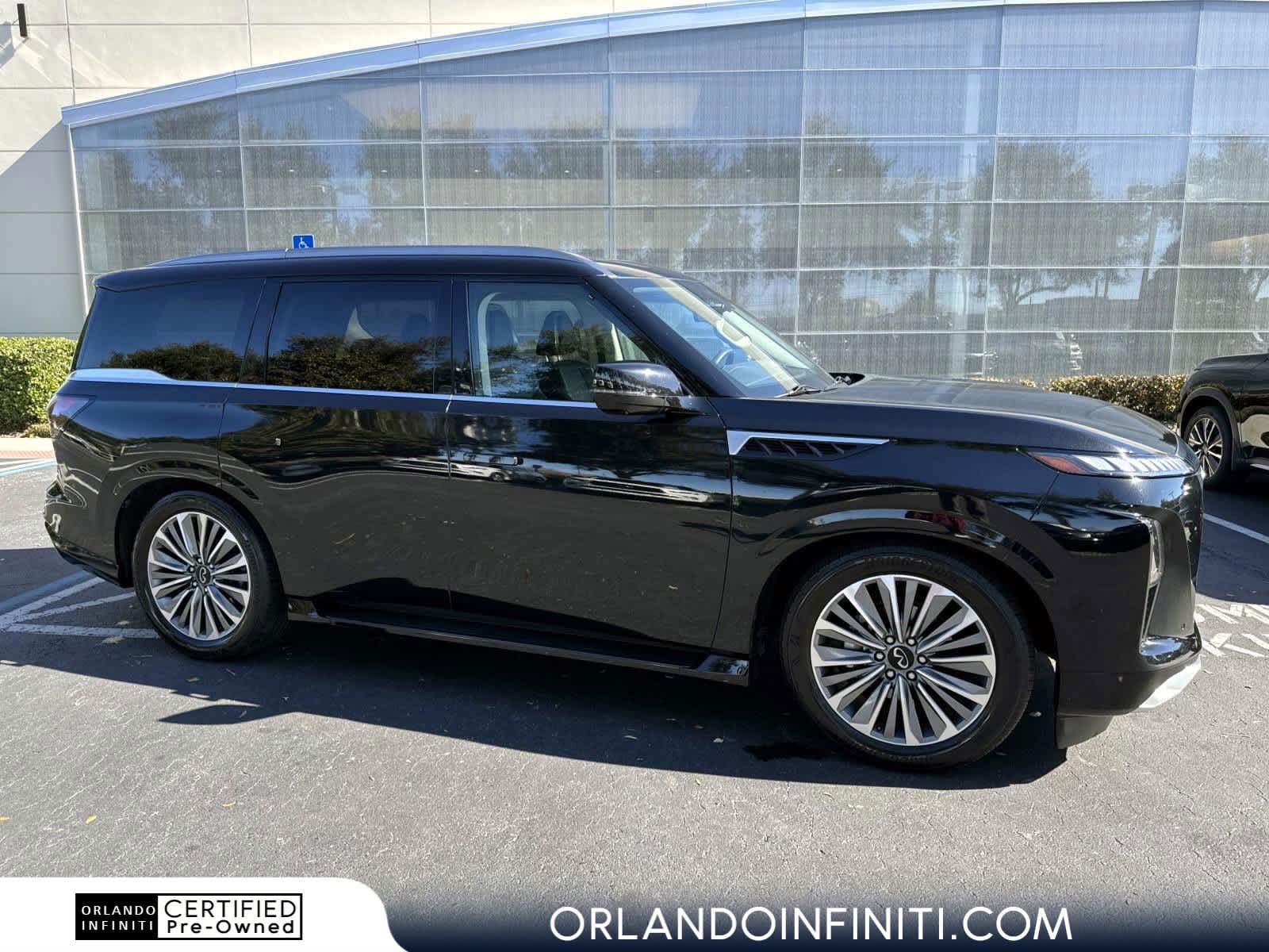 2025 INFINITI QX80