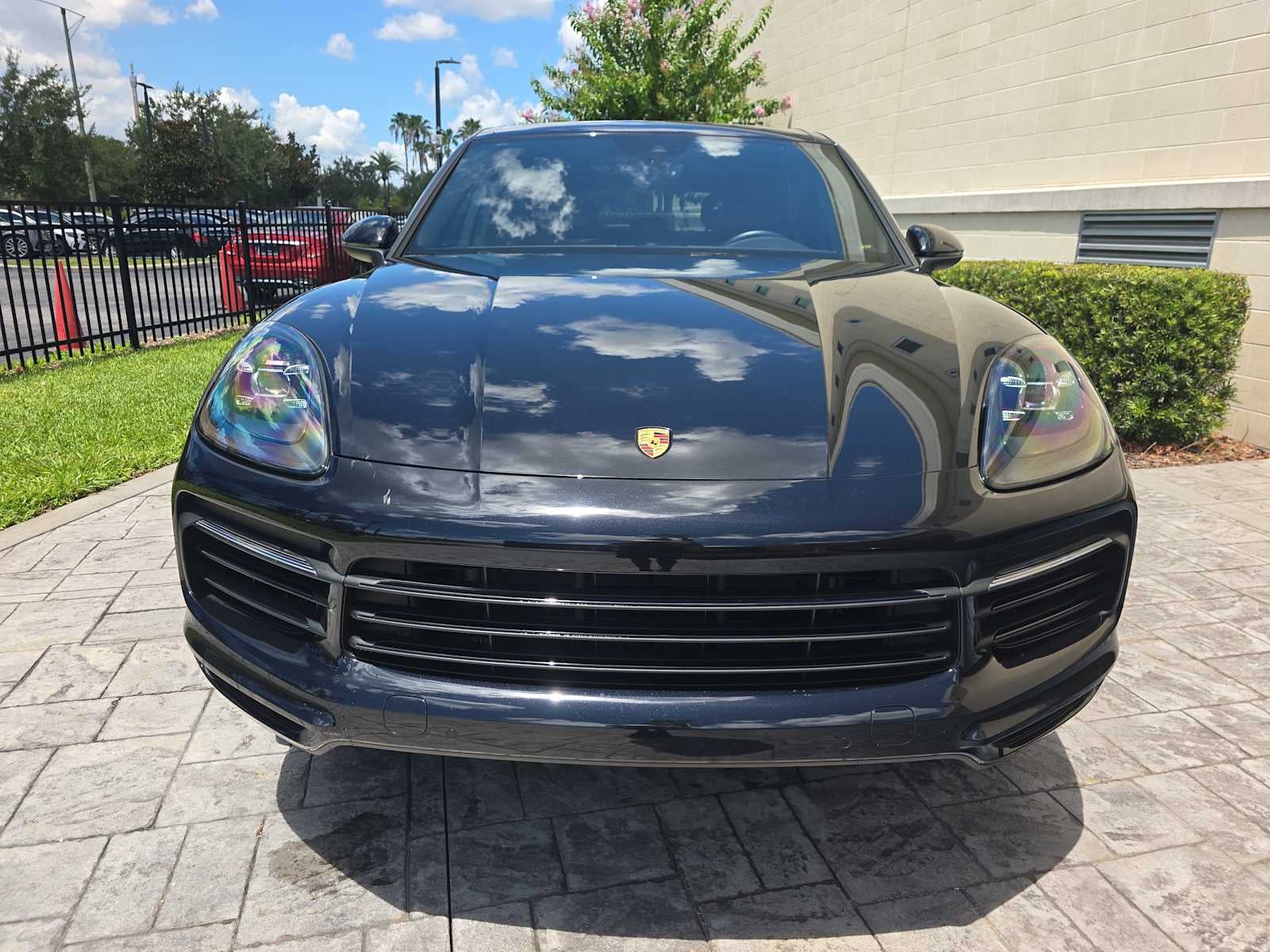 2022 Porsche Cayenne — side profile view